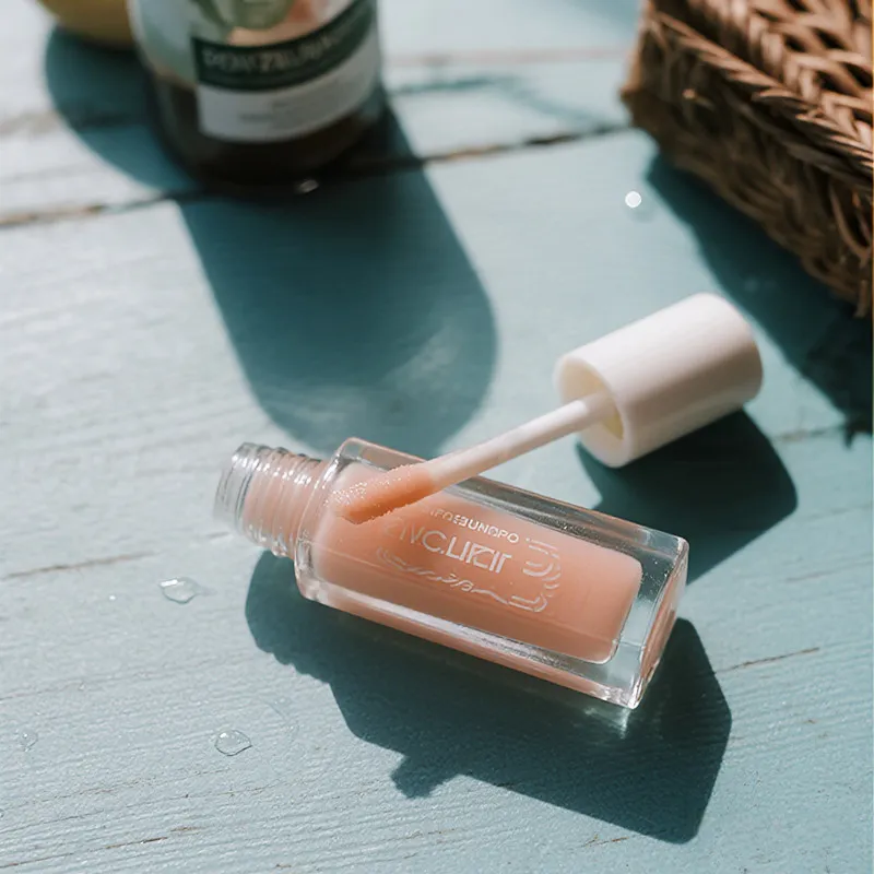 Ċara tleqqija tax-xufftejn bl-ingrossa